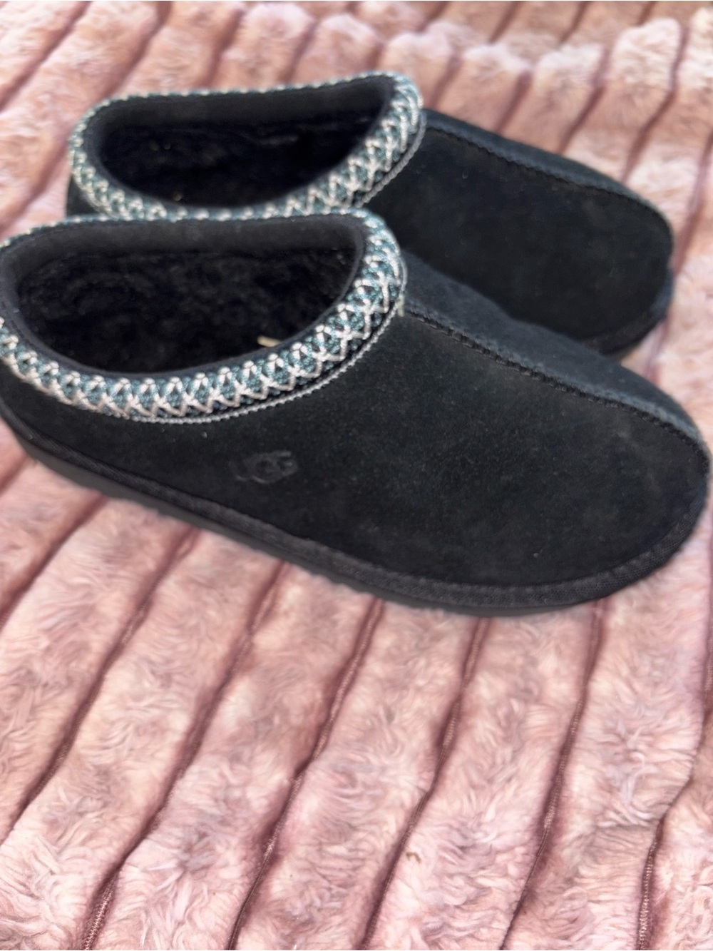 UGG Black Tasman ll Kid